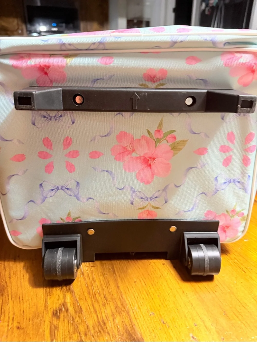 NEW Floral Insulated Cooler Bag in Pastel Mint